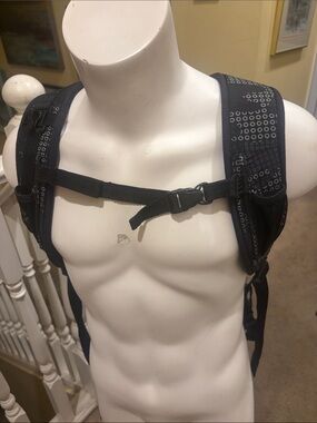 lululemon athletica Black Chest-Strap Daypack Backpack